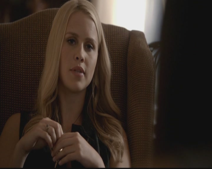 VampireDiariesWorld-dot-org_TheOriginals1x03TangledUpInBlue0632.jpg