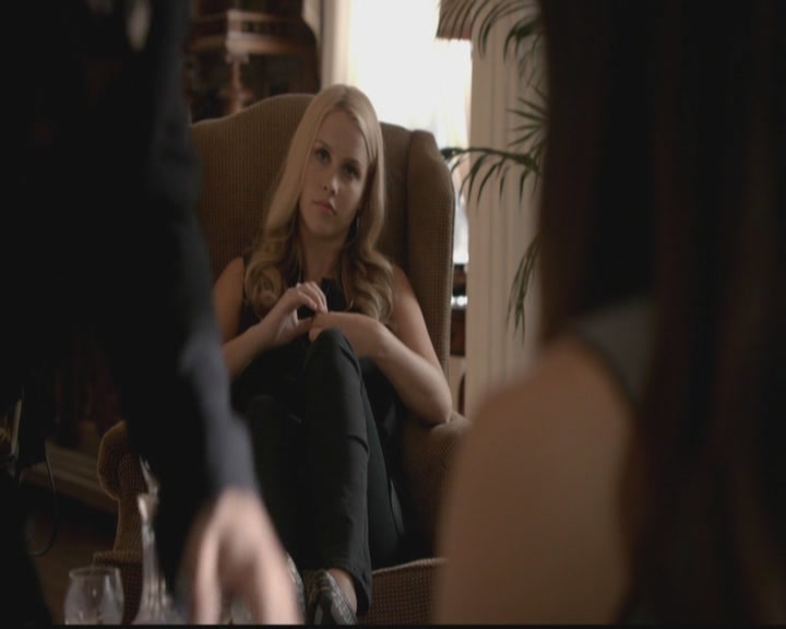 VampireDiariesWorld-dot-org_TheOriginals1x03TangledUpInBlue0666.jpg