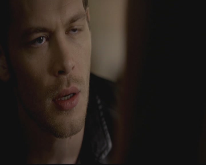 VampireDiariesWorld-dot-org_TheOriginals1x03TangledUpInBlue0687.jpg