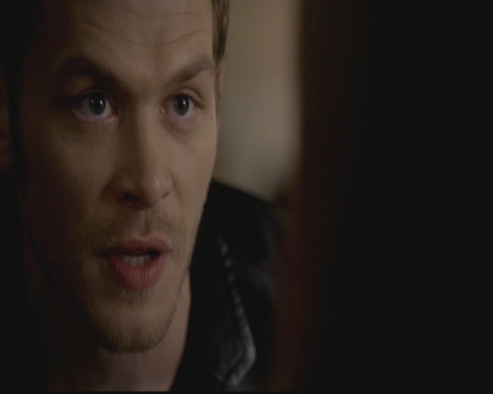 VampireDiariesWorld-dot-org_TheOriginals1x03TangledUpInBlue0691.jpg