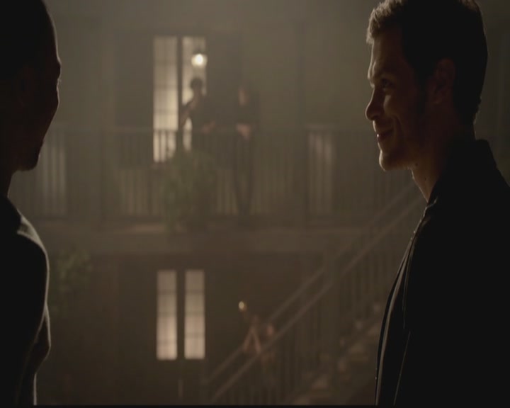 VampireDiariesWorld-dot-org_TheOriginals1x03TangledUpInBlue0720.jpg