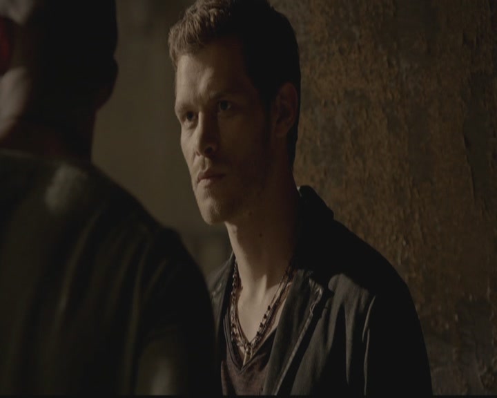 VampireDiariesWorld-dot-org_TheOriginals1x03TangledUpInBlue0731.jpg