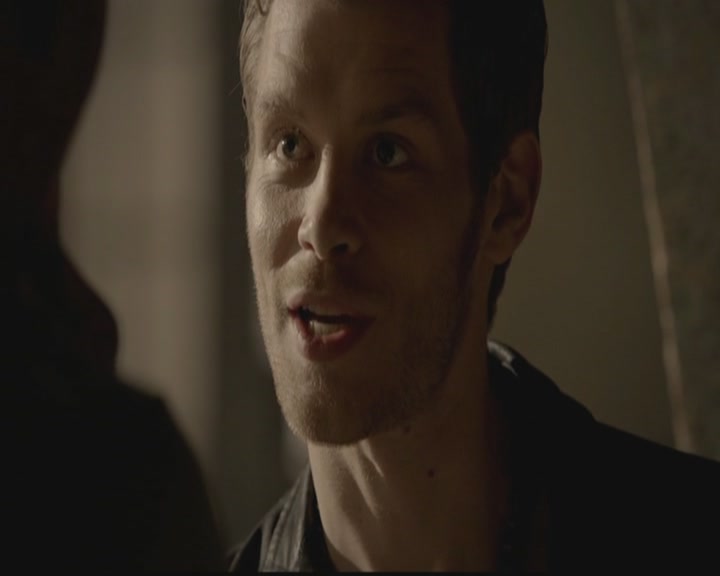 VampireDiariesWorld-dot-org_TheOriginals1x03TangledUpInBlue0760.jpg