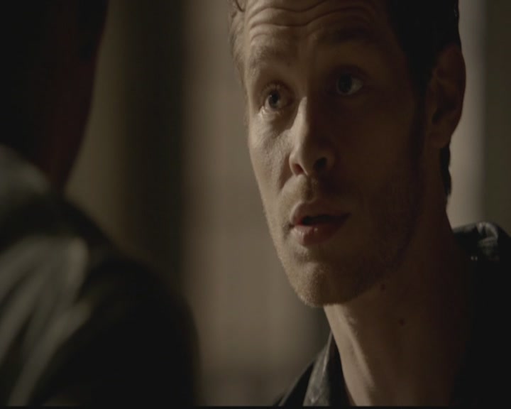 VampireDiariesWorld-dot-org_TheOriginals1x03TangledUpInBlue0767.jpg