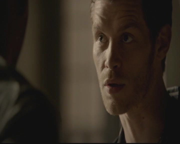 VampireDiariesWorld-dot-org_TheOriginals1x03TangledUpInBlue0769.jpg