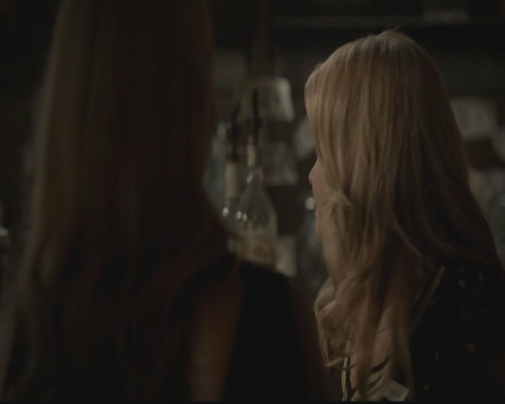 VampireDiariesWorld-dot-org_TheOriginals1x03TangledUpInBlue0811.jpg