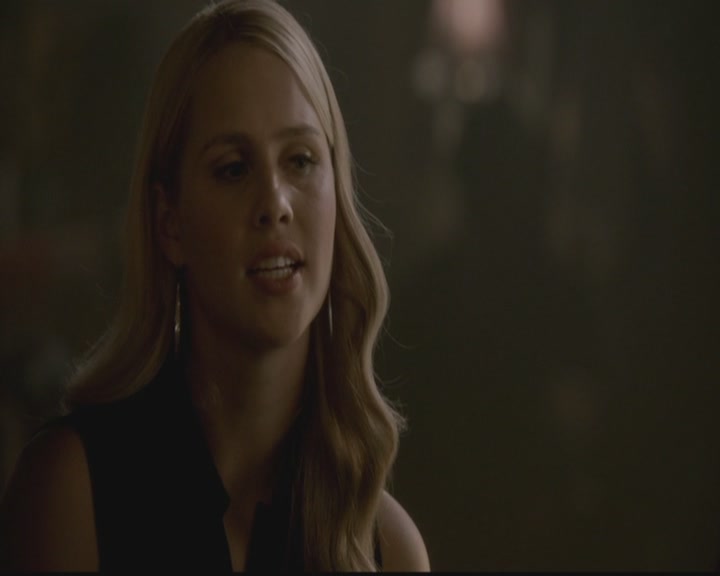 VampireDiariesWorld-dot-org_TheOriginals1x03TangledUpInBlue0812.jpg