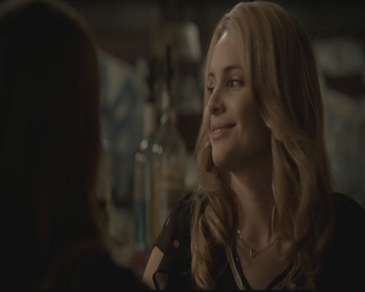 VampireDiariesWorld-dot-org_TheOriginals1x03TangledUpInBlue0816.jpg