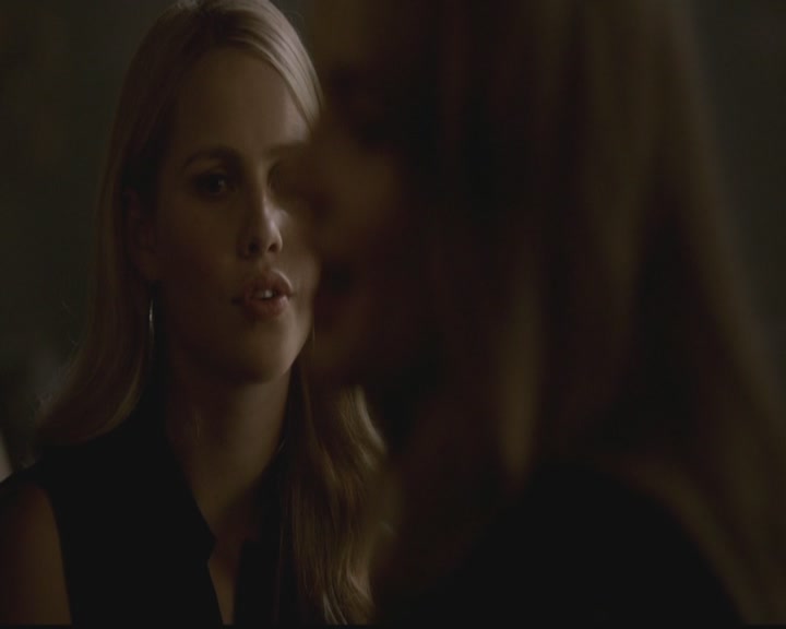 VampireDiariesWorld-dot-org_TheOriginals1x03TangledUpInBlue0818.jpg