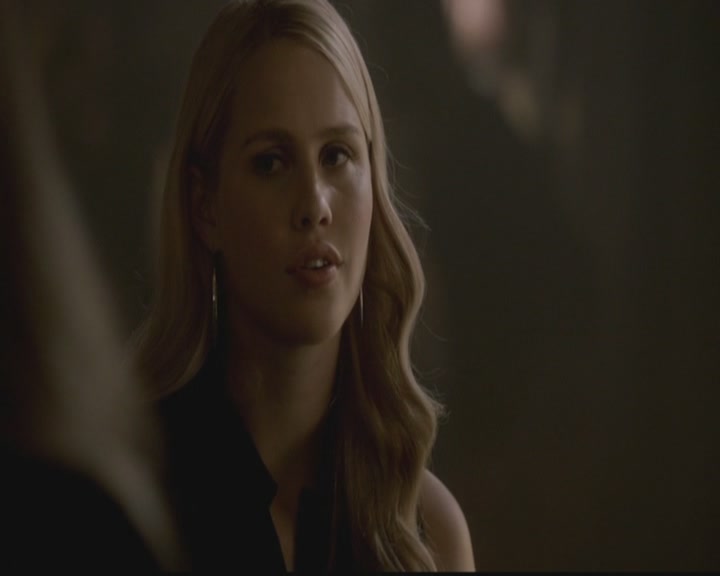 VampireDiariesWorld-dot-org_TheOriginals1x03TangledUpInBlue0819.jpg