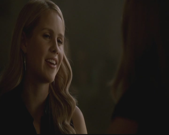 VampireDiariesWorld-dot-org_TheOriginals1x03TangledUpInBlue0835.jpg