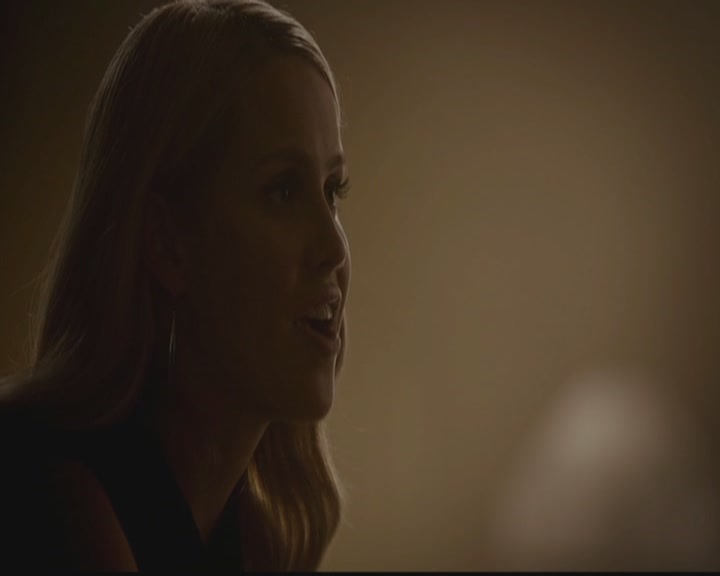 VampireDiariesWorld-dot-org_TheOriginals1x03TangledUpInBlue0846.jpg