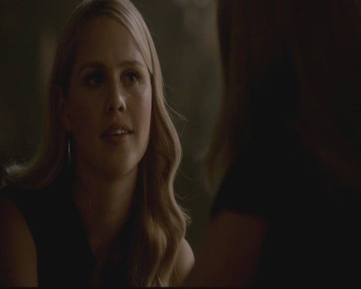 VampireDiariesWorld-dot-org_TheOriginals1x03TangledUpInBlue0851.jpg