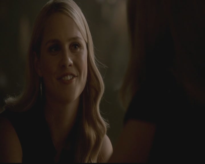 VampireDiariesWorld-dot-org_TheOriginals1x03TangledUpInBlue0852.jpg