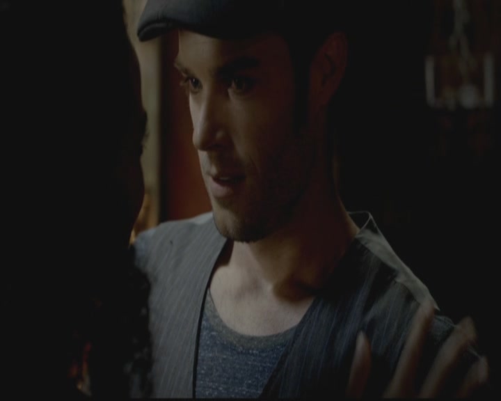 VampireDiariesWorld-dot-org_TheOriginals1x03TangledUpInBlue0932.jpg