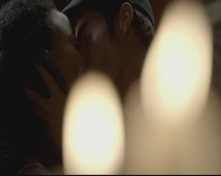 VampireDiariesWorld-dot-org_TheOriginals1x03TangledUpInBlue0942.jpg