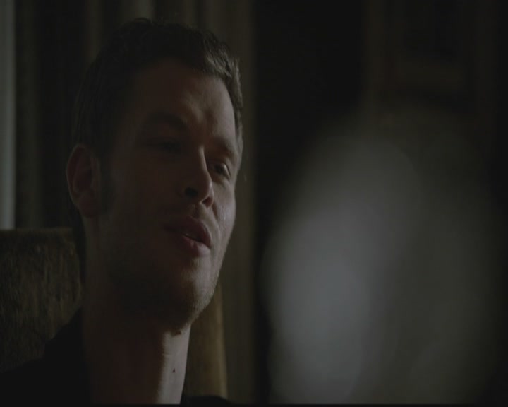 VampireDiariesWorld-dot-org_TheOriginals1x03TangledUpInBlue0953.jpg