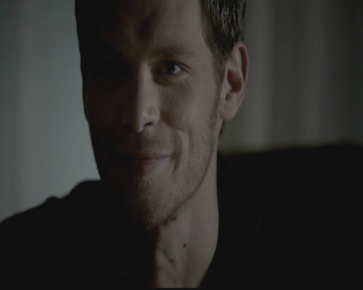 VampireDiariesWorld-dot-org_TheOriginals1x03TangledUpInBlue0995.jpg