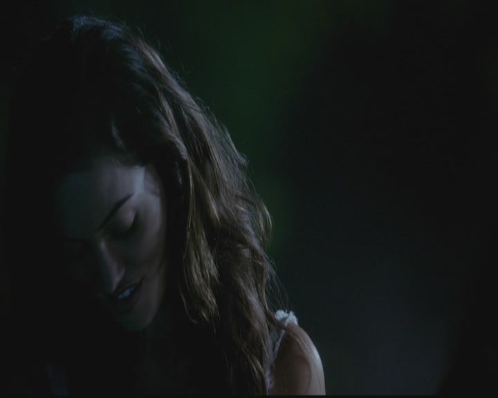 VampireDiariesWorld-dot-org_TheOriginals1x03TangledUpInBlue1229.jpg