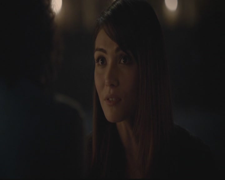 VampireDiariesWorld-dot-org_TheOriginals1x03TangledUpInBlue1376.jpg