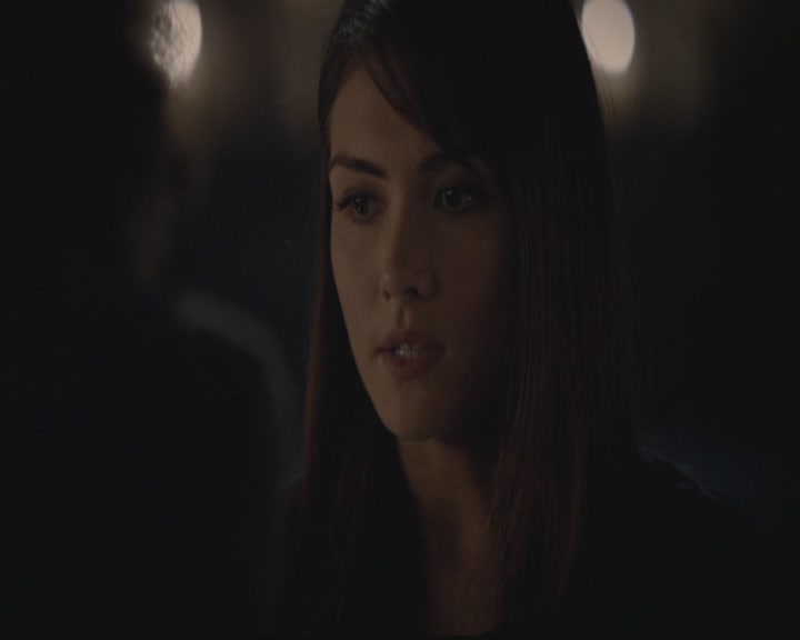 VampireDiariesWorld-dot-org_TheOriginals1x03TangledUpInBlue1381.jpg