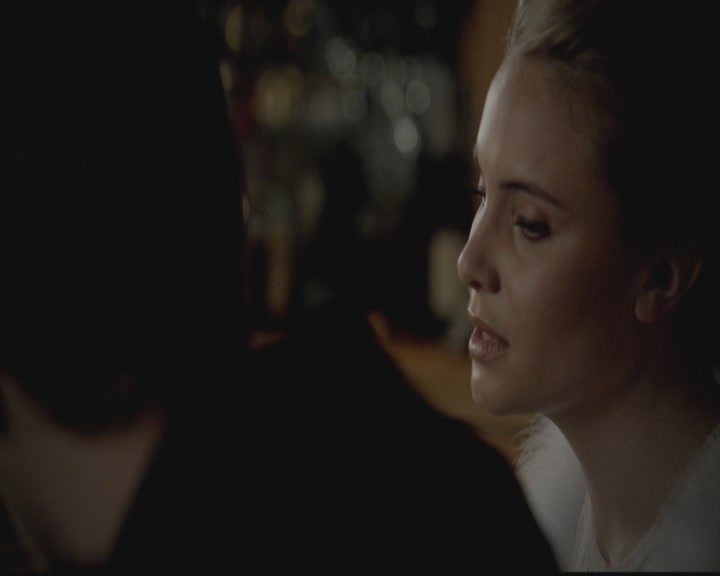 VampireDiariesWorld-dot-org_TheOriginals1x03TangledUpInBlue1895.jpg