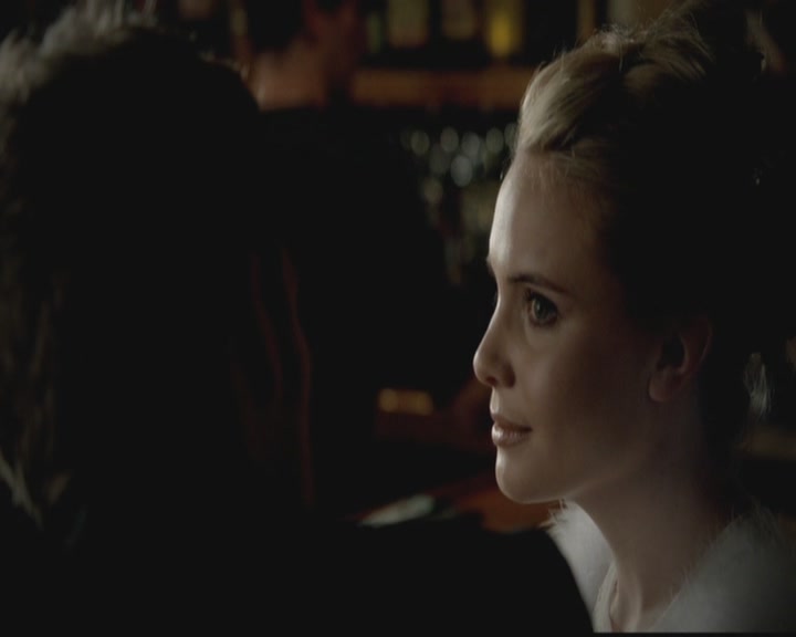 VampireDiariesWorld-dot-org_TheOriginals1x03TangledUpInBlue1953.jpg