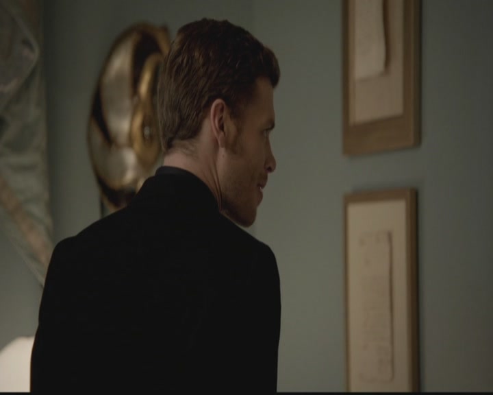 VampireDiariesWorld-dot-org_TheOriginals1x03TangledUpInBlue1982.jpg