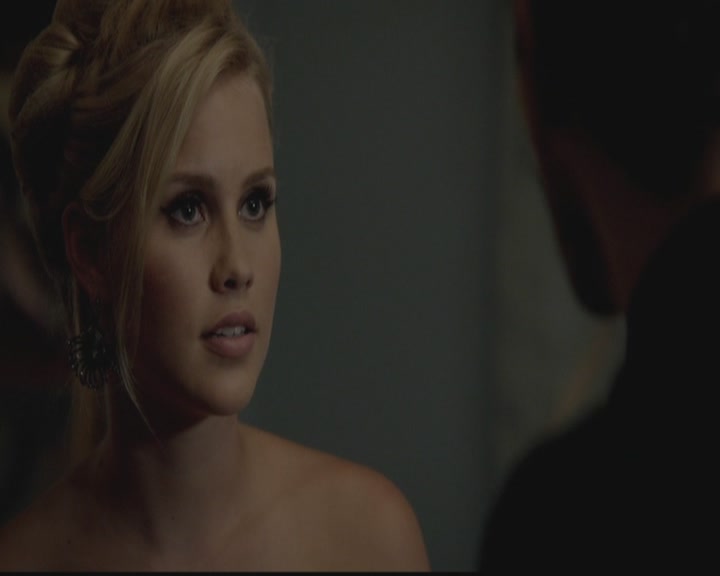 VampireDiariesWorld-dot-org_TheOriginals1x03TangledUpInBlue2033.jpg