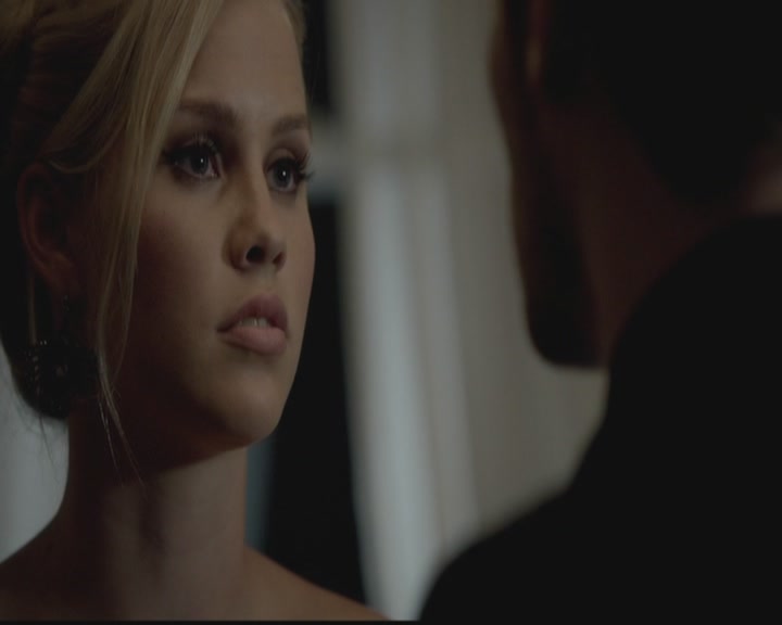 VampireDiariesWorld-dot-org_TheOriginals1x03TangledUpInBlue2058.jpg