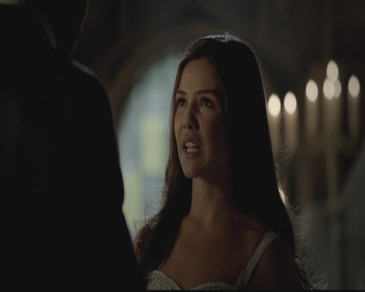 VampireDiariesWorld-dot-org_TheOriginals1x03TangledUpInBlue2090.jpg