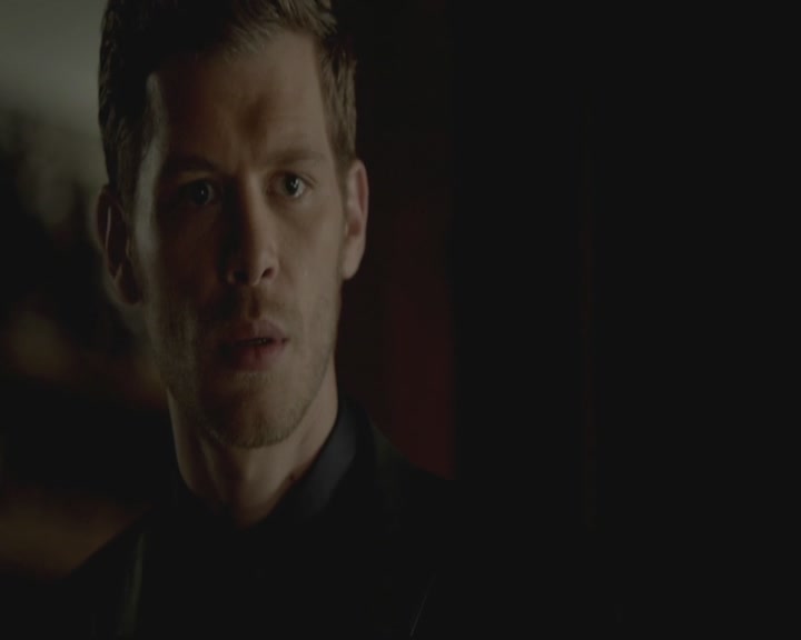 VampireDiariesWorld-dot-org_TheOriginals1x03TangledUpInBlue2163.jpg