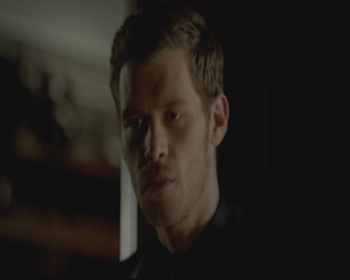 VampireDiariesWorld-dot-org_TheOriginals1x03TangledUpInBlue2164.jpg