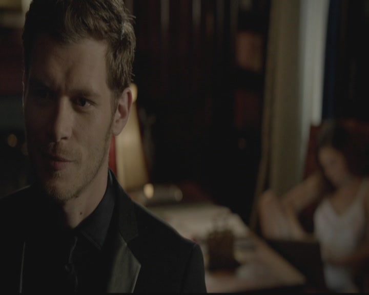 VampireDiariesWorld-dot-org_TheOriginals1x03TangledUpInBlue2182.jpg