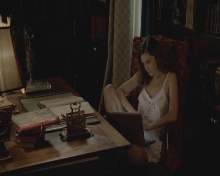 VampireDiariesWorld-dot-org_TheOriginals1x03TangledUpInBlue2187.jpg