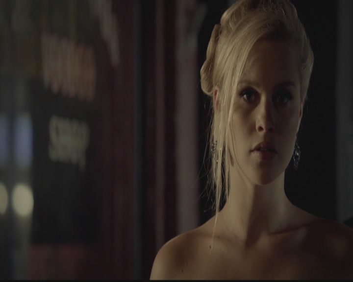 VampireDiariesWorld-dot-org_TheOriginals1x03TangledUpInBlue2201.jpg