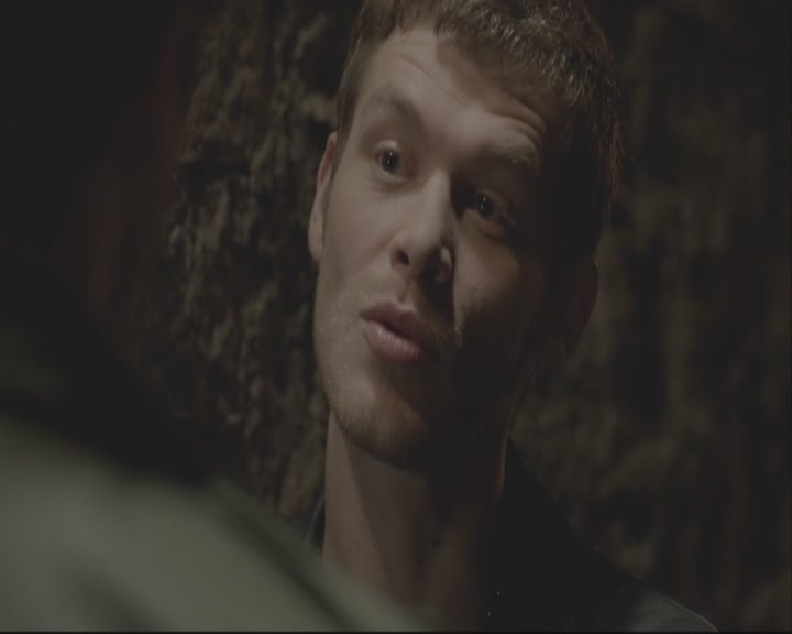 VampireDiariesWorld-dot-org_TheOriginals1x04GirlInNewOrleans-deletedscene0032.jpg