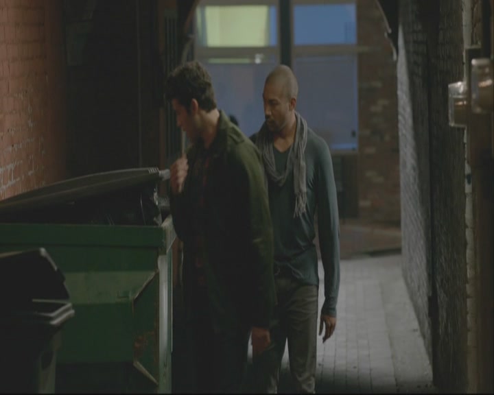 VampireDiariesWorld-dot-org_TheOriginals1x04GirlInNewOrleans-deletedscene0052.jpg