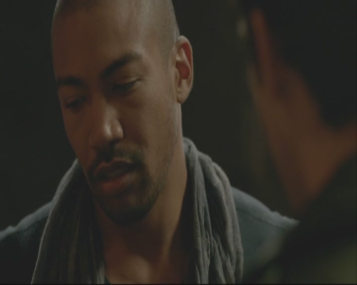 VampireDiariesWorld-dot-org_TheOriginals1x04GirlInNewOrleans-deletedscene0058.jpg