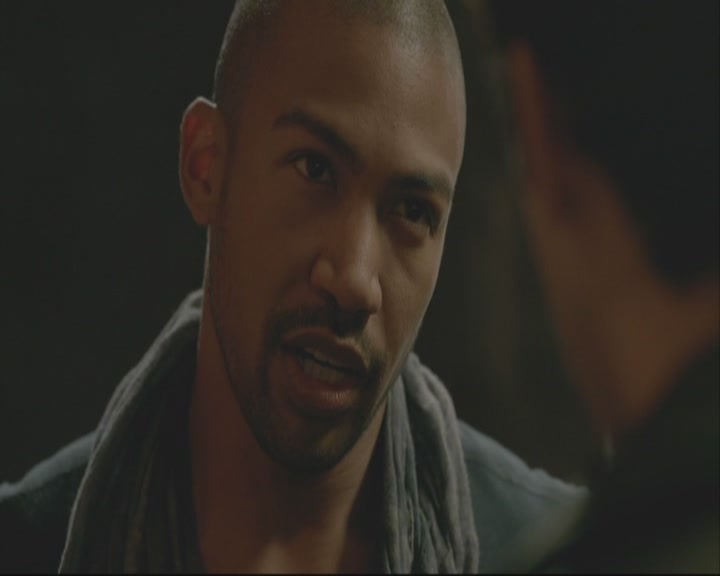 VampireDiariesWorld-dot-org_TheOriginals1x04GirlInNewOrleans-deletedscene0059.jpg