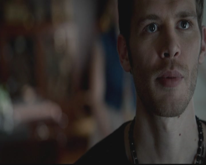 VampireDiariesWorld-dot-org_TheOriginals1x04GirlInNewOrleans0080.jpg
