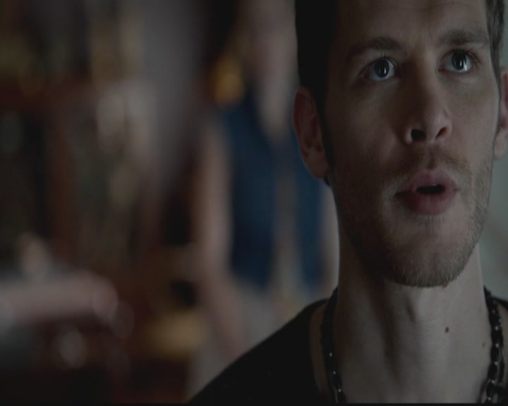 VampireDiariesWorld-dot-org_TheOriginals1x04GirlInNewOrleans0081.jpg