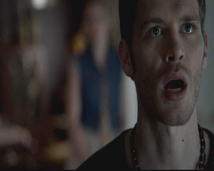 VampireDiariesWorld-dot-org_TheOriginals1x04GirlInNewOrleans0082.jpg