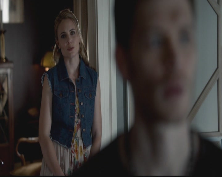 VampireDiariesWorld-dot-org_TheOriginals1x04GirlInNewOrleans0087.jpg