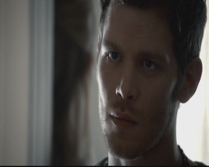 VampireDiariesWorld-dot-org_TheOriginals1x04GirlInNewOrleans0213.jpg