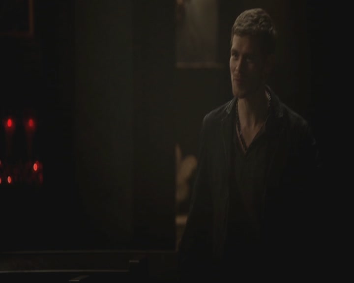 VampireDiariesWorld-dot-org_TheOriginals1x04GirlInNewOrleans1433.jpg