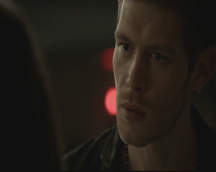 VampireDiariesWorld-dot-org_TheOriginals1x04GirlInNewOrleans1523.jpg