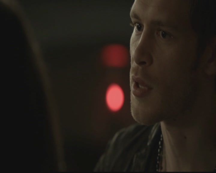 VampireDiariesWorld-dot-org_TheOriginals1x04GirlInNewOrleans1525.jpg