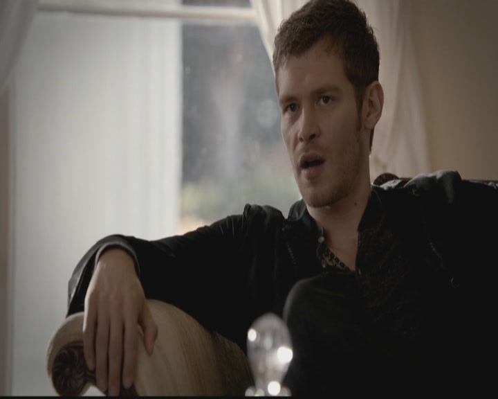 VampireDiariesWorld-dot-org_TheOriginals1x05SinnersAndSaints0321.jpg