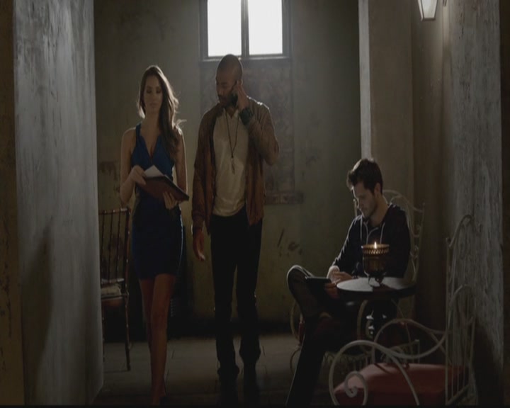 VampireDiariesWorld-dot-org_TheOriginals1x05SinnersAndSaints0393.jpg